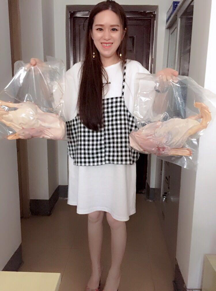 桂林漓峰公司为全体员工发放中元节福利