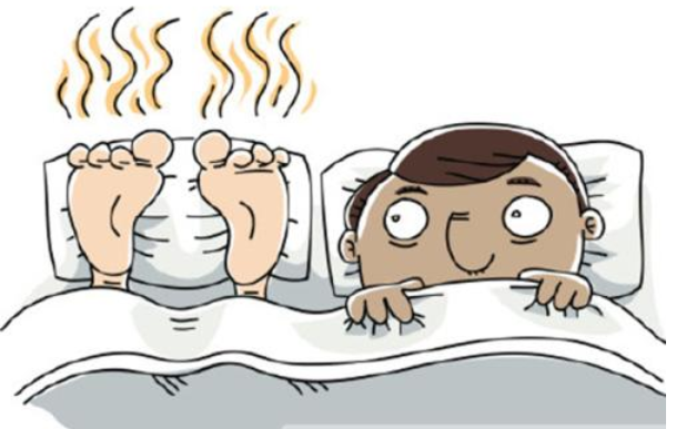 “香港脚”有我足之友竹莹素抗菌液喷剂在，你算个啥！！